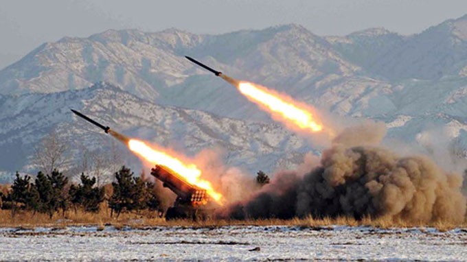 DPRK continues to launch 30 missiles - ảnh 1